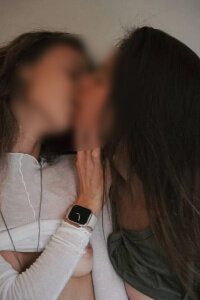 Подружки